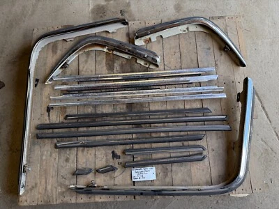 80 MERCEDES BENZ 300SD W116 BUMPER DOOR CHROME STAINLESS TRIM MOULDINGS 16 PCS - Image 1 of 4