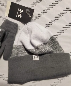Under Armour Boys Youth Coldgear Knit Beanie Hat Gloves Set Gray NWT - Picture 1 of 3