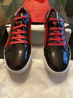 *NUEVO* Zapatilla deportiva Badgley Mischka Lockhart para hombre en cuero rojo talla 8 Foto 1 de 4
