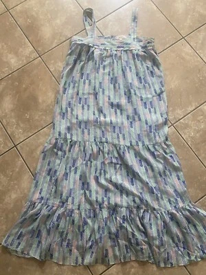 Vestido Lemlem Gigi Seda Chevron Espiga Barrido en Niveles Azul Geen Sol Mediano Foto 1 de 4