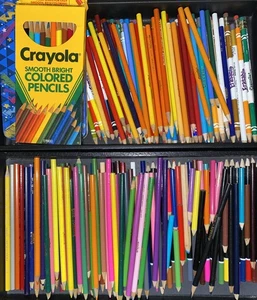 250+ Colored Pencils Mixed Pencil Lot Crayola, Prismacolor Verithin & More - Picture 1 of 10
