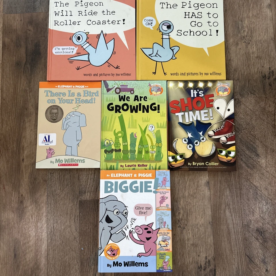 Lot of 11 Mo Willems Elephant & Piggie Pigeon Hardback Books - Image 1 of 4