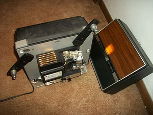 BELL & HOWELL AUTOLOAD 461 B&H B & H SUPER 8MM FILM MOVIE PROJECTOR W/COVER - Picture 1 of 6