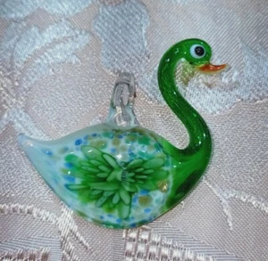 CIONDOLO CIGNO VERDE - VETRO DI MURANO  - Imagen 1 de 1