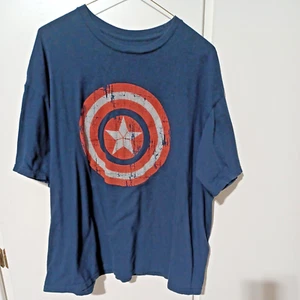 Captian America T- Shirt Marvel Mens 2 Extra Large Blue Vintage Distressed - Picture 1 of 3