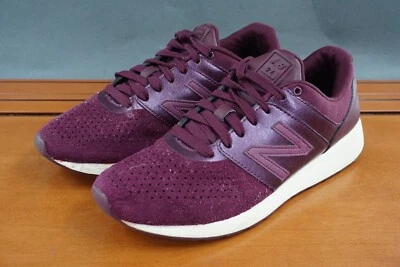 Zapato para correr New Balance 24 para mujer talla 8,5 rojo gamuza con cordones parte superior baja Foto 1 de 4