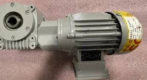 Emod Gearmotor 71L/40 Pglp680 0.37kw 220-277/380-408v-ac - Picture 1 of 4