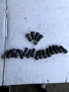 TORNILLOS RUEDA AUDI TT 1.8 GASOLINA MANUAL QUATTRO 8N3 (1998-2006) - Imagen 1 de 11