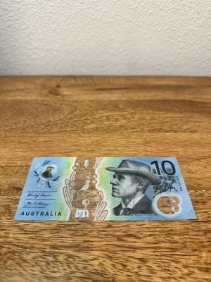 Australian $10 AUD Dollar Banknote Circulated Random Serial NGB Series Paterson - Image 1 of 2