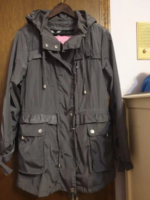 Abrigo de lluvia para mujer Betsey Johnson PL aislamiento extraíble Foto 1 de 4