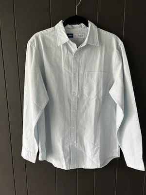 Old Navy Men’s Blue Everyday Reg. Fit Collar Pocket Button Down Dress Shirt (M) - Image 1 of 4