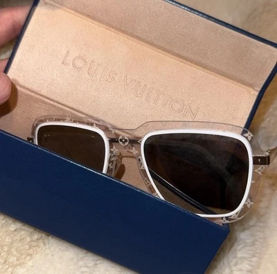 Gafas de sol Louis Vuitton edición limitada monograma transparente acetato tono plateado metal Foto 1 de 4