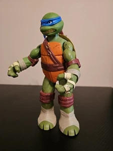2012 Viacom Playmates Teenage Mutant Ninja Turtles Action Figure Leonardo 10" - Picture 1 of 11