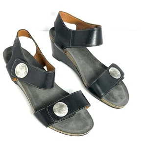 Taos Womens Carousel 3 Wedge Ankle Stap Sandals Size 11 Black Leather Hook Loop - Picture 1 of 13