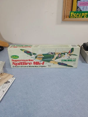 Guillow`s Supermarine Spitfire Mk-1 Kit 504 - Image 1 of 4