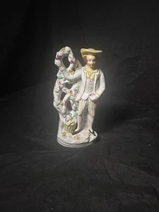 Staffordshire Man Standing Next To Plant Vintage Figurine Has Small Chip InFront - Picture 1 of 8