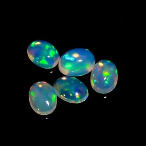 Top Qualität 100% Natürlicher Feuer Äthiopischer Opal Ovale Form Cabochon 7x4x3 mm - Bild 1 von 2