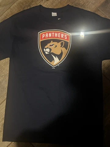 Florida Panthers Mens T Shirt - new with tags - large Cover