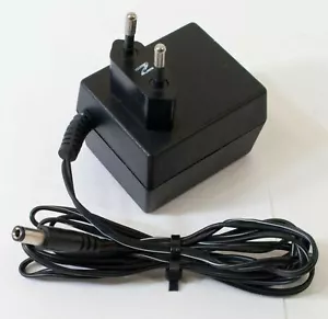 Adaptador De Corriente PTT Telecom ACC-662-1 9V 600mA Europlug DV-9600 UP J804 - Imagen 1 de 2