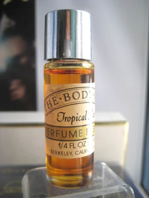 🎁**RARE** 1/4 oz Vintage The Body Shop Tropical Rain Perfume Essence - Image 1 of 4