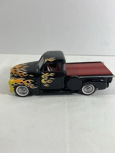 Danbury Mint 1953 Chevy Custom Pickup Maßstab 1:24 schwarz mit Flammen - Bild 1 von 9
