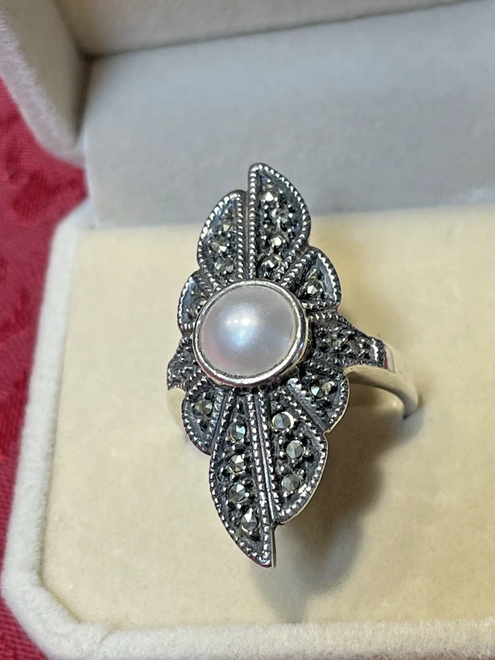 Vintage Sterling Silver .925 J&J Luminous Pearl Ring & Marcasite On Wide Flower - Image 1 of 4