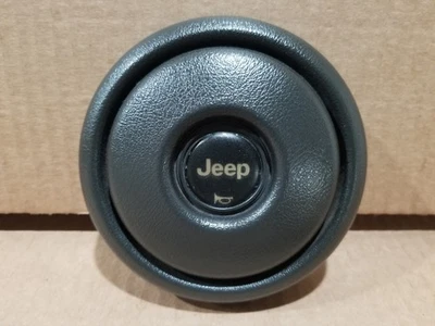 Tapa central bocina volante Jeep Wrangler YJ 91-95 gris oscuro ceniza Foto 1 de 3