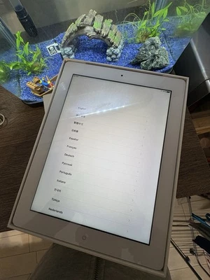 iPad 4 Th Bianco Cellular 2012 Funzionante 16Gb Box Seriale Tablet Con Custodia - Imagen 1 de 4