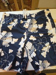 Hang Ten Men’s Swim Trunks Large Navy Blue White Floral Hibiscus Board Shorts - Picture 1 of 12
