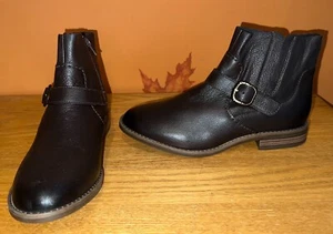 Neue Clarks Damen Camzin Loop Stiefelette, dunkelbraunes Leder, Größe 8 Weite - Bild 1 von 6