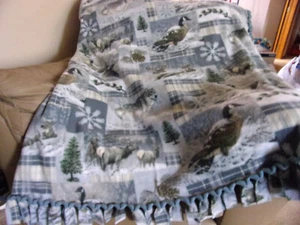 Wilderness wildlife handmade fleece blanket - Picture 1 of 4
