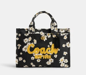 ☂️🍄Coach Floral Print Canvas Cargo☄️MEDIUM☄️Tote CR658 Black Multi NWT - Picture 1 of 12
