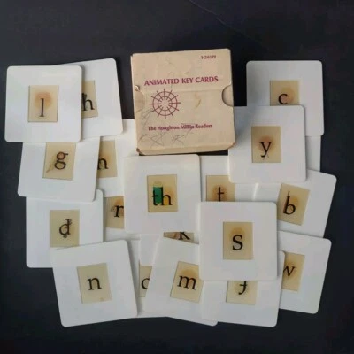 HOUGHTON MIFFLIN 动画字母钥匙卡套装 - 全息闪存卡 — 第 1/4 张图片