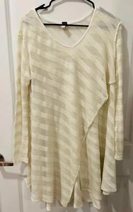 We the Free “Free People” Oversized Cream Sweater, SZ Small, Pre-Owned - Picture 1 of 3
