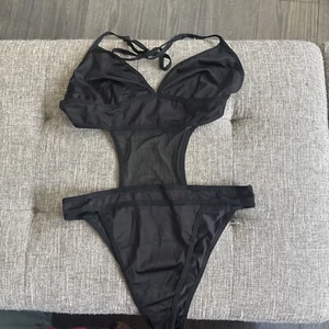 Badeanzug schwarz, Einteiler Größe S - Bild 1 von 11