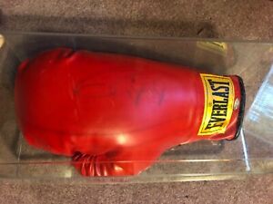 Autographed Roy Jones Jr Boxing Glove