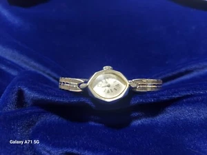 Wycoflex Ladies Silver Tone Watch mechanical - Picture 1 of 10