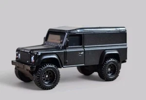 LAND ROVER DEFENDER 110 Diorama Collectible DieCast Model 1:64 Black LOOSE - Picture 1 of 8