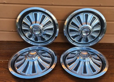 Mercury Cougar Sport Special 1969 Dan Gurney Cyclone turbina juego de 4 tapacubos  Foto 1 de 4