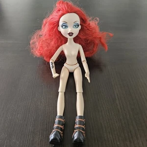 Bratz Bratzillaz Glam Gets Wicked Meygana Broomstix Doll Nude - Picture 1 of 21