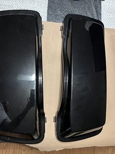 Original STYLE SADDLEBAG LIDS FOR 1993-2013 HARD - Foto 1 di 3