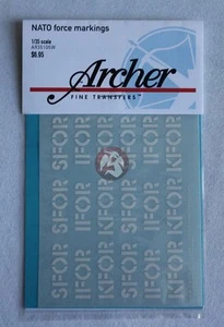 Marcas grandes de la fuerza de la OTAN Archer 1/35 (SFOR, IFOR, KFOR) (blanco) AR35105W - Imagen 1 de 1