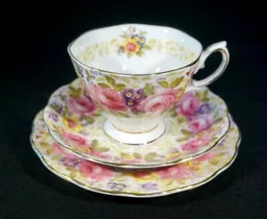 Beautiful Royal Albert Serena Trio - Picture 1 of 7