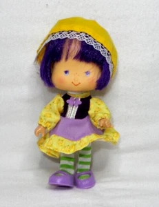 POUPÉE DOLL CHARLOTTE AUX FRAISE PARFUMÉE STRAWBERRY SHORTCAKE AMANDINE - ALTAYA - Picture 1 of 5