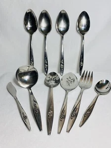 Oneida Lasting Rose 9 Serving Pieces Oneidacraft Deluxe Stainless Vintage - Picture 1 of 5