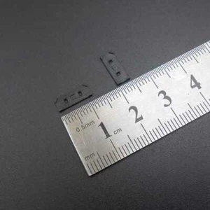 500 Stück Kristall Oszillator Dichtung 2 Pins 2-Pin HC 49S Patch Isolierung Pad schwarz - Bild 1 von 12