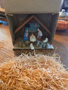vintage hand painted paper mache nativity New Old Stock In Original Box Japan - Picture 1 of 10