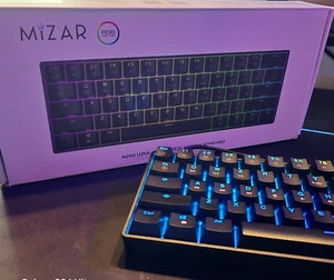 Mizar MZ60 Luna Mechanische Gaming Tastatur | 60% Optisch | RGB USB TYP-C KABEL - Bild 1 von 12