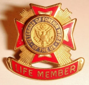 Vintage 1/20 10K Gold Fill VFW Life Member Award Pin Veterans Of Foreign Wars - Picture 1 of 5