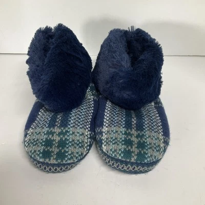 Muk-Luk Blue Plaid Knit Fur Lined Rubber Sole Women’s Slippers Size 9 - Image 1 of 4